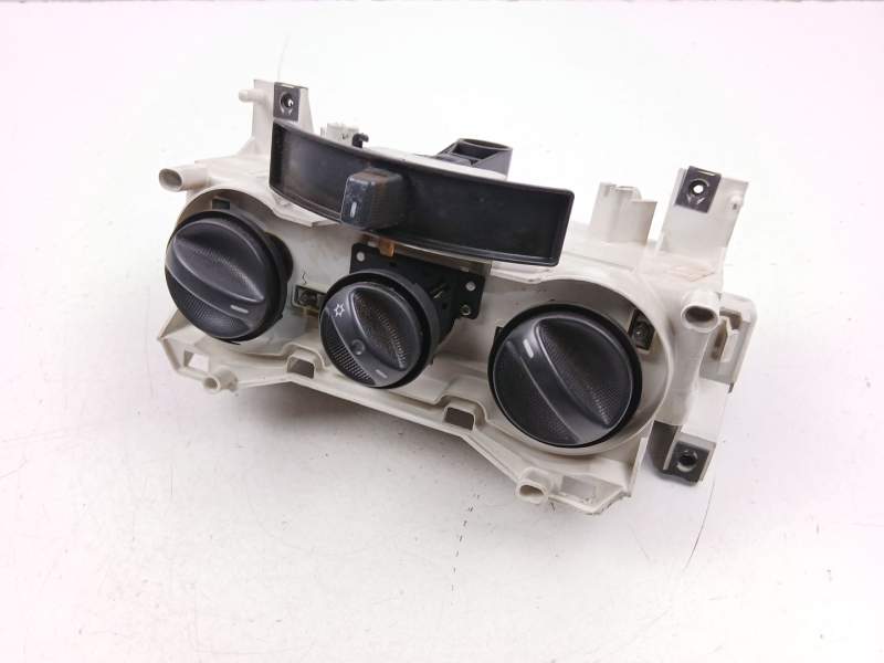 Recambio de mandos calefaccion aire para fiat punto (188_) 1.9 jtd referencia OEM IAM 71735483  
