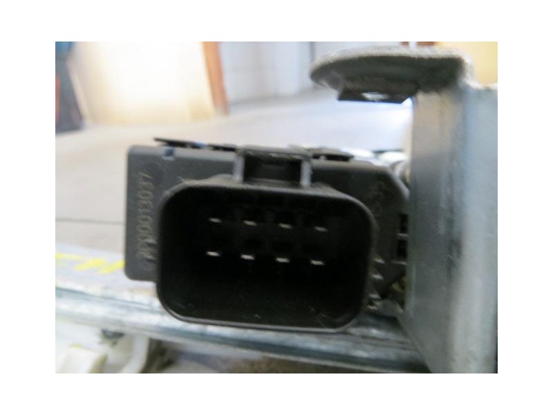 Recambio de elevalunas elec. tra. izq. : ford mondeo : 2.0 g /cjba (145,52cv) 5p [2001] para ford mondeo 2.0 g /cjba referencia 