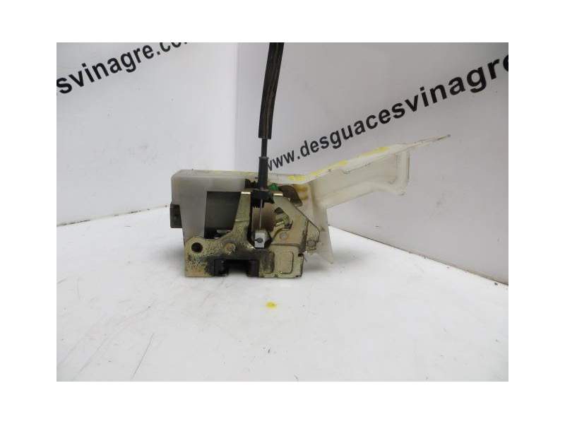 Recambio de cerradura puerta delantera derecha para renault clio 1.9 d -f8q k6 referencia OEM IAM 3P  