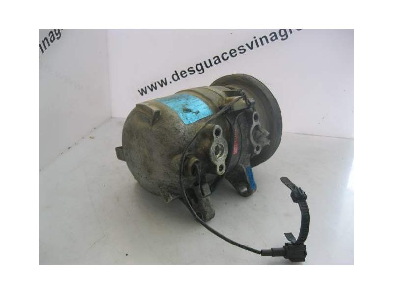 Recambio de compresor aire acondicionado para nissan terrano 2.7 g -td27 turbo3p referencia OEM IAM 92600  