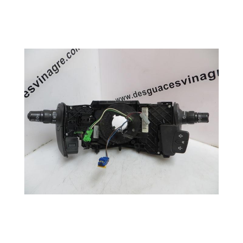 Recambio de mando luces y limpias : renault scenic : 1.9 dci - f9q d812 5p [2003] para renault scenic 1.9 dci - f9q d812 referen