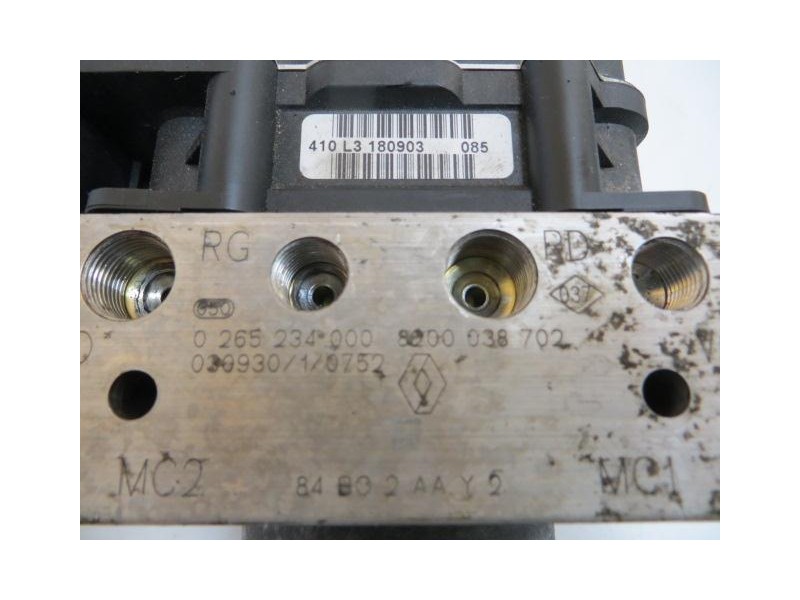 Recambio de abs : renault scenic : 1.9 dci - f9q d812 5p [2003] para renault scenic 1.9 dci - f9q d812 referencia OEM IAM 026523