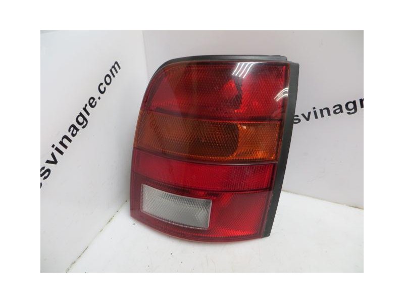 Recambio de piloto trasero dch. : nissan micra : 1.0 g -cg10 (54,40cv) 5p [1997] para nissan micra 1.0 g -cg10 referencia OEM IA