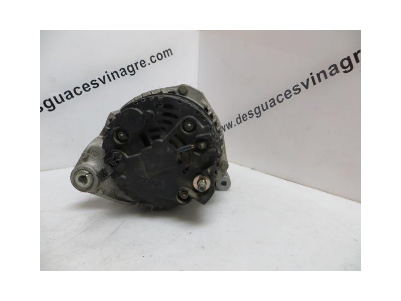 Recambio de alternador : audi a4 : 1.8 g turbo -aeb (149,60cv) 4p [1996] para audi a4 1.8 g turbo -aeb referencia OEM IAM   