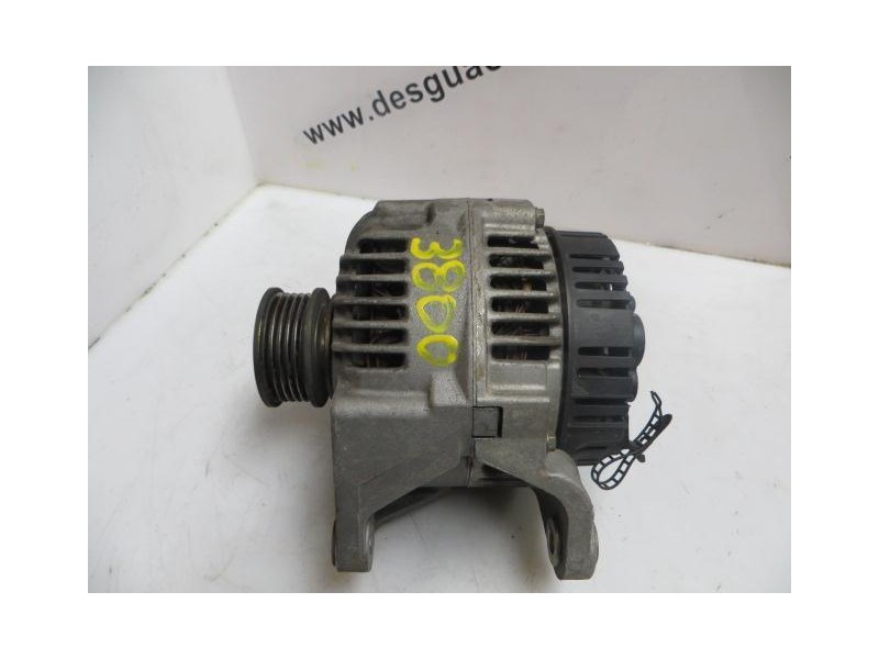 Recambio de alternador : audi a4 : 1.8 g turbo -aeb (149,60cv) 4p [1996] para audi a4 1.8 g turbo -aeb referencia OEM IAM   