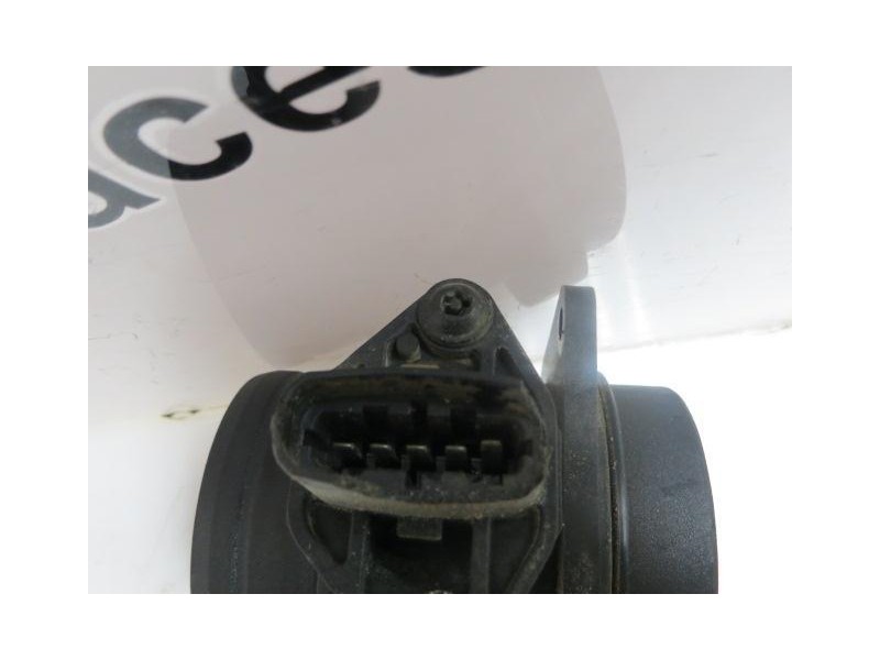 Recambio de caudalimetro : kia cerato : 2.0 td -d4ea (112,2cv) 5p [2005] para kia cerato 2.0 td -d4ea  5p referencia OEM IAM 028