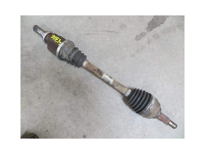 Recambio de transmision delantera izquierda para renault clio 1.5 dci /k9k t766 referencia OEM IAM 8200499585  