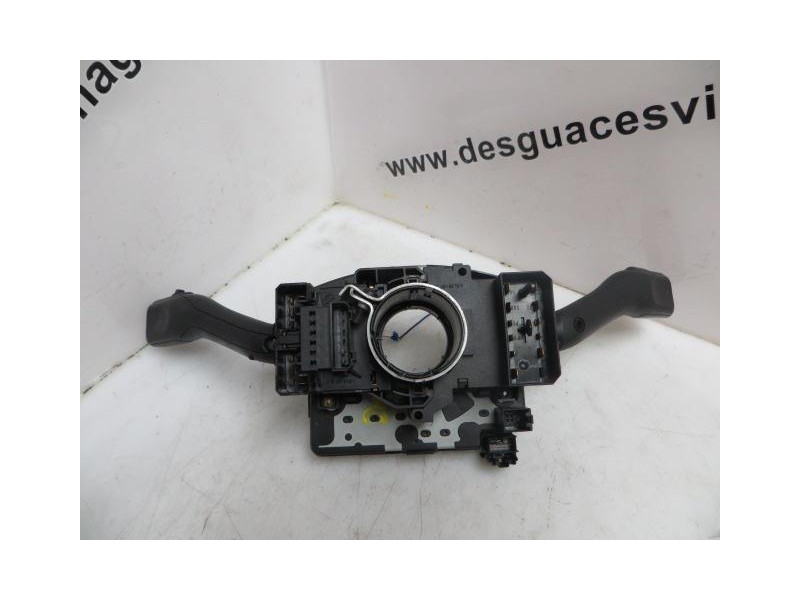 Recambio de mando luces y limpias : volkswagen golf : 1.9 td -alh (89,76cv) 3p [2001] para volkswagen golf 1.9 td -alh referenci