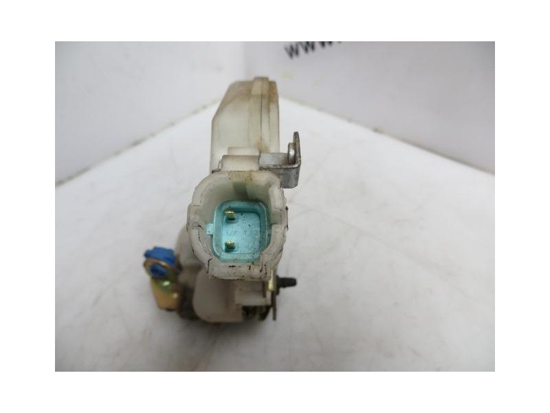 Recambio de cerradura pta. tras. dch. : nissan x-trail : 2.2 d -yd22 (136cv) 5p [2007] para nissan x-trail 2.2 d -yd22 referenci