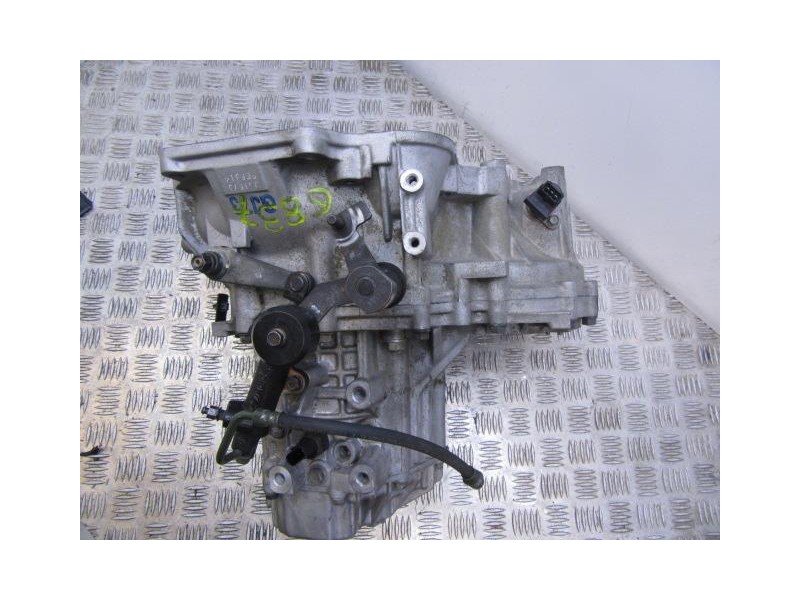 Recambio de cambio 5v (gasolina) : hyundai elantra : 1.6 g (104,96cv) [2007] para hyundai elantra 1.6 g referencia OEM IAM J6187