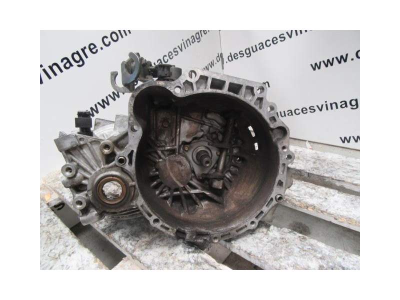 Recambio de caja cambios 5v turbo diesel para hyundai accent 1.5 td referencia OEM IAM J52073  