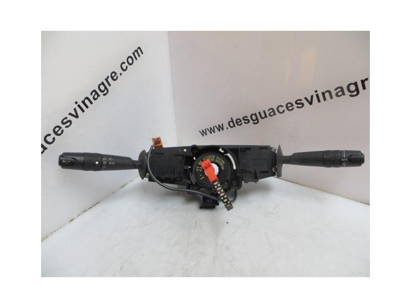 Recambio de mando luces y limpias : peugeot 406 : 2.1 d-p8c (108,8cv) 4p [1996] para peugeot 406 2.1 d-p8c referencia OEM IAM   