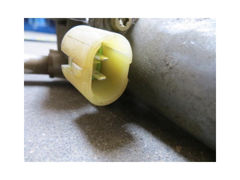 Recambio de elevalunas elec. del. dch. : renault megane : 1.9 td dci/f9q k7 (102cv) 4p [2001] para renault megane 1.9 td dci/f9q