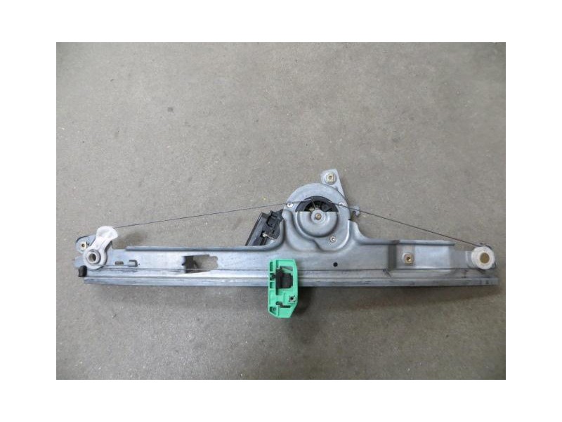 Recambio de elevalunas del-izdo : renault scenic : 1.5 dci k9k 5p [2005] para renault scenic 1.5 dci k9k    5p referencia OEM IA