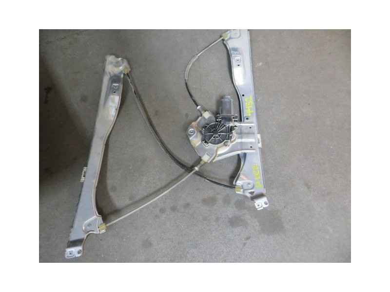 Recambio de elevalunas elec. del. dch. : renault clio : 1.5 dci /k9k t7 (85,68cv) 5p [2011] para renault clio 1.5 dci /k9k t7 re