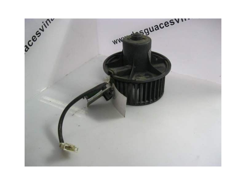 Recambio de motor calefaccion para volkswagen transporter referencia OEM IAM 701819021B  