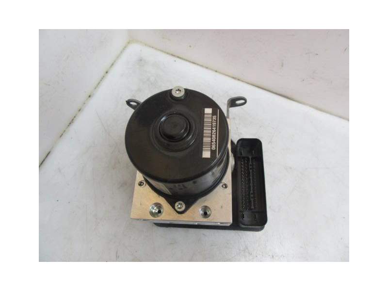 Recambio de abs para bmw 120 2.0 td referencia OEM IAM 34516791521 6778164 