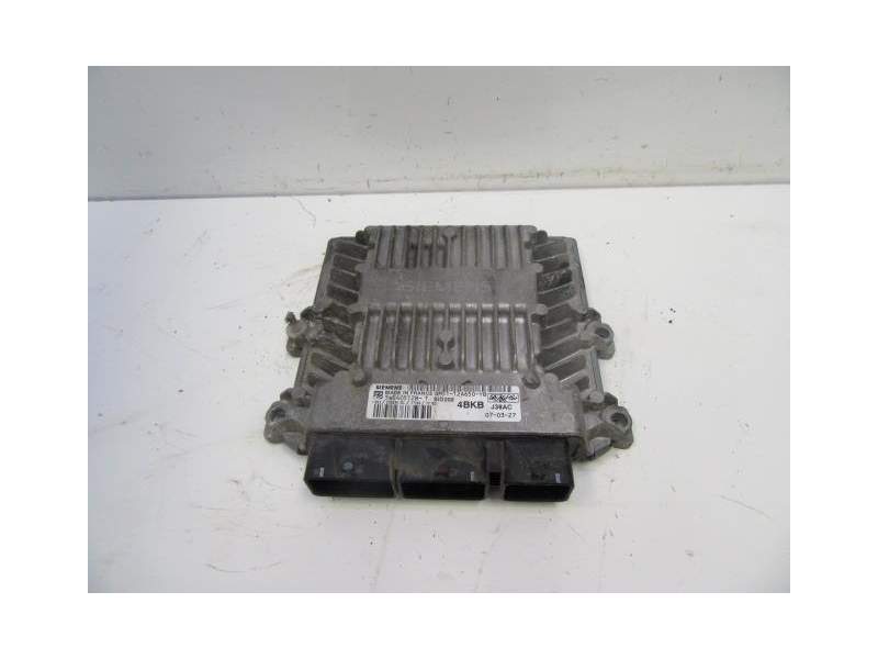 Recambio de centralita para ford focus 1.8 tdci referencia OEM IAM 6M5112A650YB 5WS40512B 