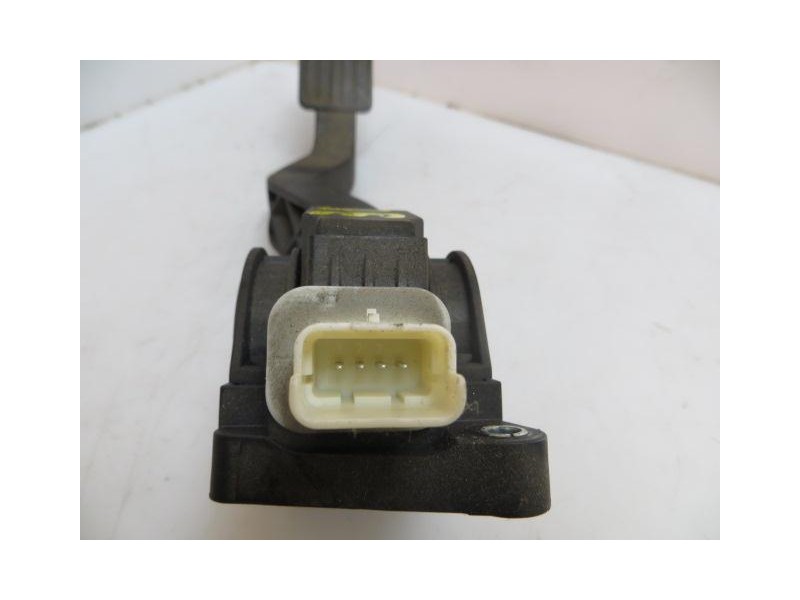Recambio de potenciómetro aceleración : citroen c 2 : 1.4hdi d-8hx (68cv) 3p [2004] para citroen c 2 1.4hdi d-8hx referencia OEM