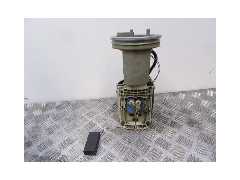 Recambio de bomba gasolina / aforadores : volkswagen passat : 1.9 tdi (100,61cv) [2001] para volkswagen passat 1.9 tdi referenci