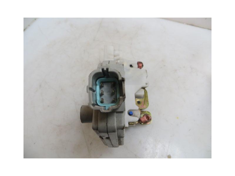 Recambio de cerradura pta. del. izq. : nissan primera : 2.0 td -cd20turbo (89,76cv)5p [1998] para nissan primera 2.0 td -cd20tur