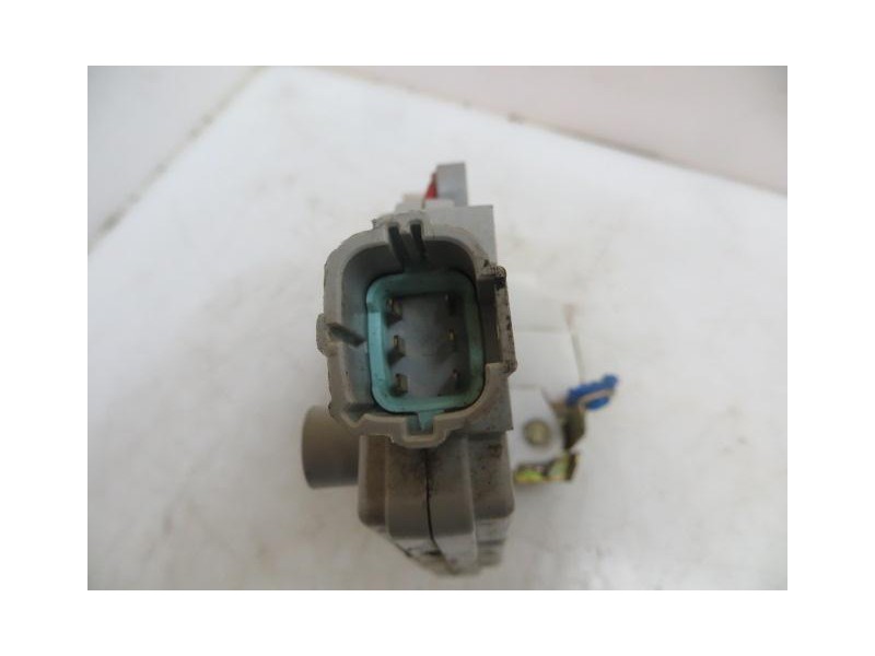 Recambio de cerradura pta. tras. izq. : nissan primera : 2.0 td -cd20turbo (89,76cv)5p [1998] para nissan primera 2.0 td -cd20tu