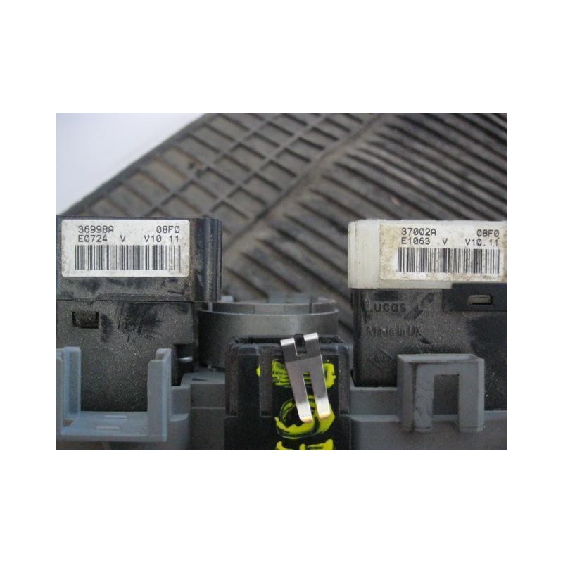 Recambio de mando luces y limpias : renault scenic : 1.9 d dci (f9q 732) 5p [2000] para renault scenic 1.9 d dci (f9q 732)   5p 