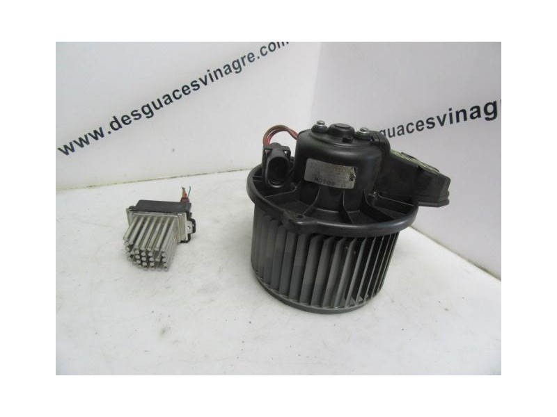 Recambio de motor calefaccion : audi a6 : 2.5 td /afb (149,60cv) 4p [1998] para audi a6 2.5 td /afb referencia OEM IAM CONRESIST