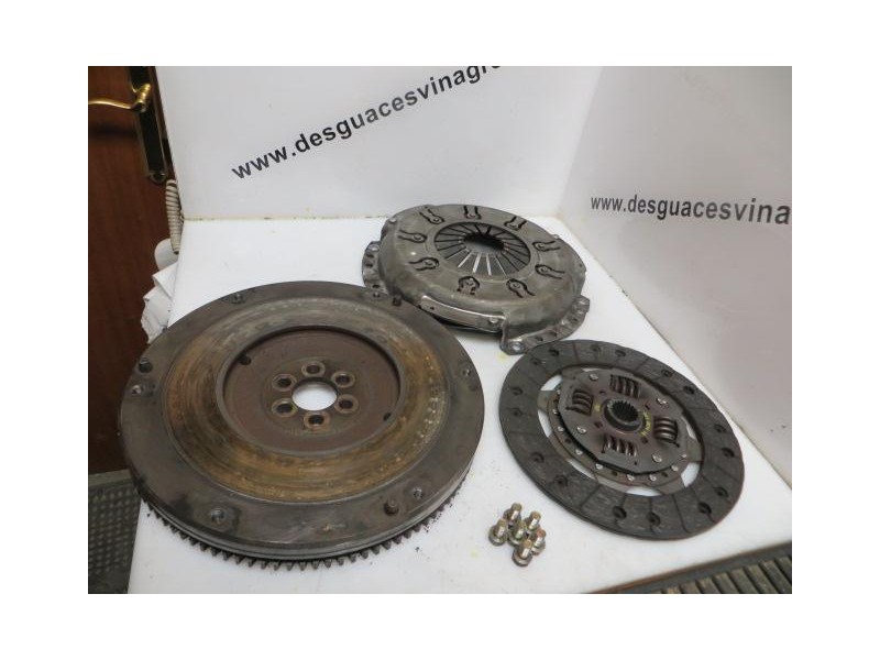 Recambio de embrague normal : toyota celica : 1.8 g 3p 7a f 115 cv [2000] para toyota celica 1.8 g  7a f 115 cv referencia OEM I