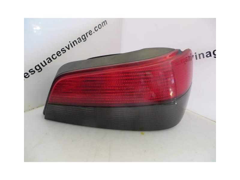 Recambio de piloto trasero derecho para peugeot 306 1.9 d -djy referencia OEM IAM ROJO Y NEGRO  