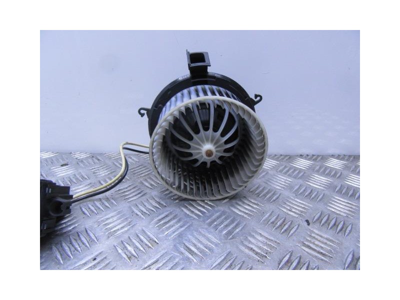 Recambio de motor calefaccion : opel zafira : 2.0 cdti tourer 16v [2013] para opel zafira 2.0 cdti tourer 16v referencia OEM IAM