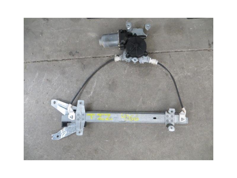 Recambio de elevalunas elec. tra. izq. : nissan primera : 2.0 td -cd20 (89,76cv) [2000] para nissan primera 2.0 td -cd20 referen