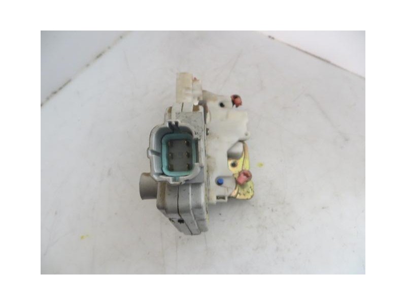 Recambio de cerradura pta. del. izq. : nissan primera : 2.0 td -cd20 (89,76cv) [2000] para nissan primera 2.0 td -cd20 referenci