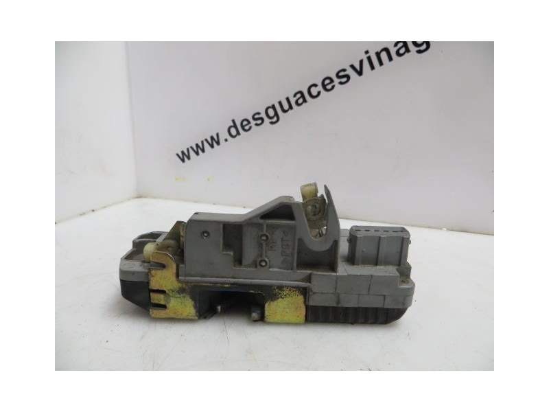 Recambio de cerradura puerta trasera derecha para peugeot 306 1.9 d -djy referencia OEM IAM   
