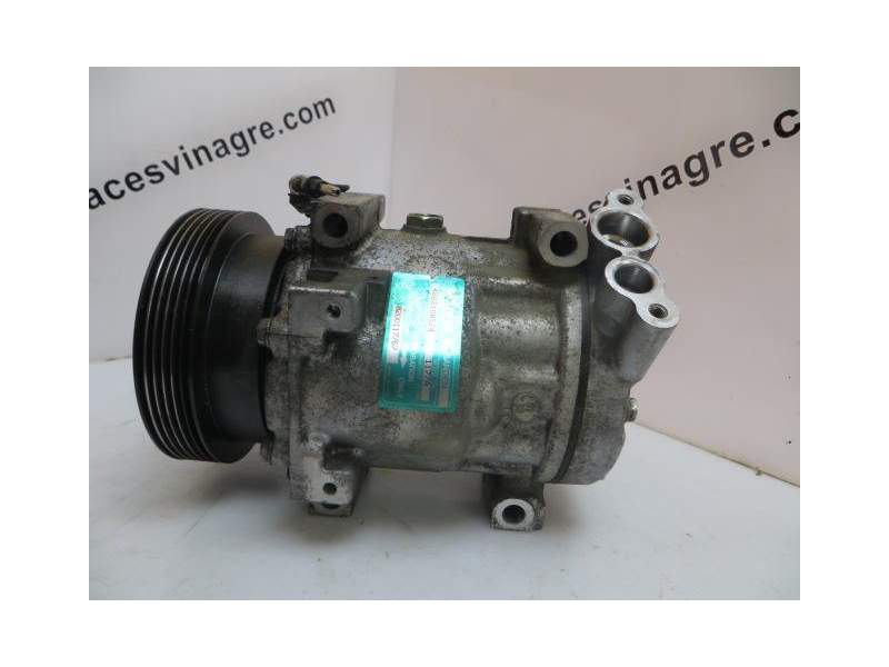 Recambio de compresor aire acondicionado para dacia logan 1.6 g referencia OEM IAM 8200117767 4882108524 