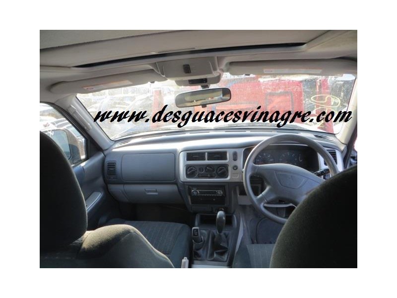 Recambio de carroceria : mitsubishi montero : 2.5 td sport [2006] para mitsubishi montero 2.5 td sport referencia OEM IAM   
