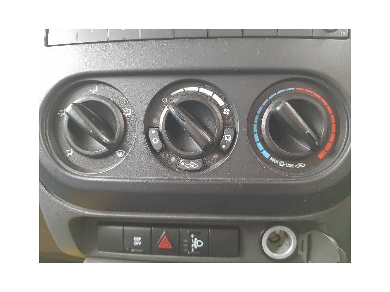 Recambio de mandos calefaccion : jeep patriot : 2.0 tdi [2010] para jeep patriot 2.0 tdi referencia OEM IAM   