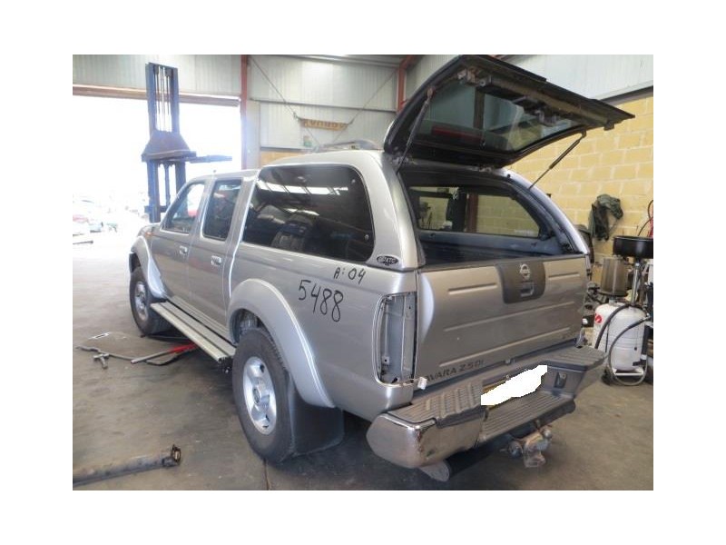 Recambio de carroceria : nissan navara : 2.5 td sport [2004] para nissan navara 2.5 td sport referencia OEM IAM   