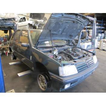 PEUGEOT 205