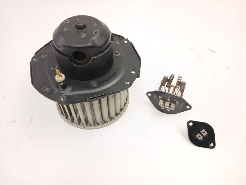 Recambio de motor calefaccion para volvo 760 (704, 764) 2.8 referencia OEM IAM 5048837  