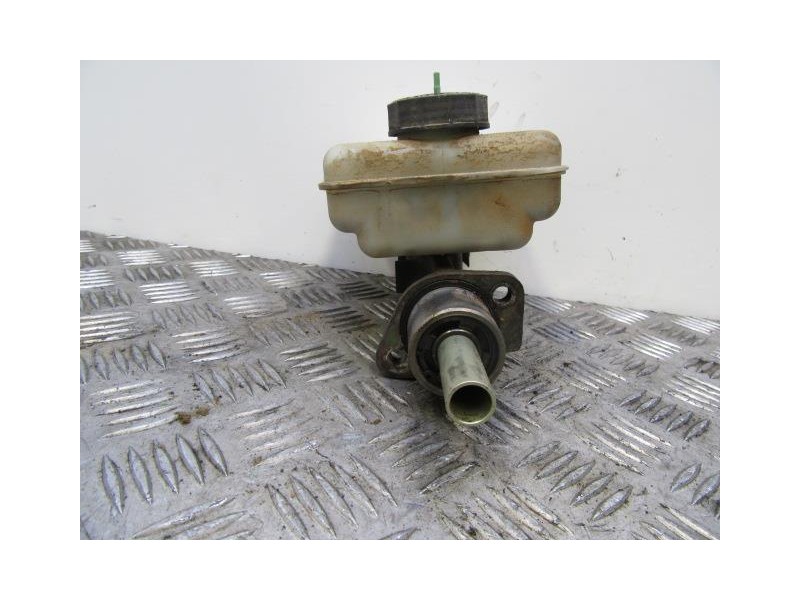 Recambio de bomba de freno : iveco daily : 2.8 d 29l11 (106,05cv) [2001] para iveco daily 2.8 d 29l11 referencia OEM IAM   