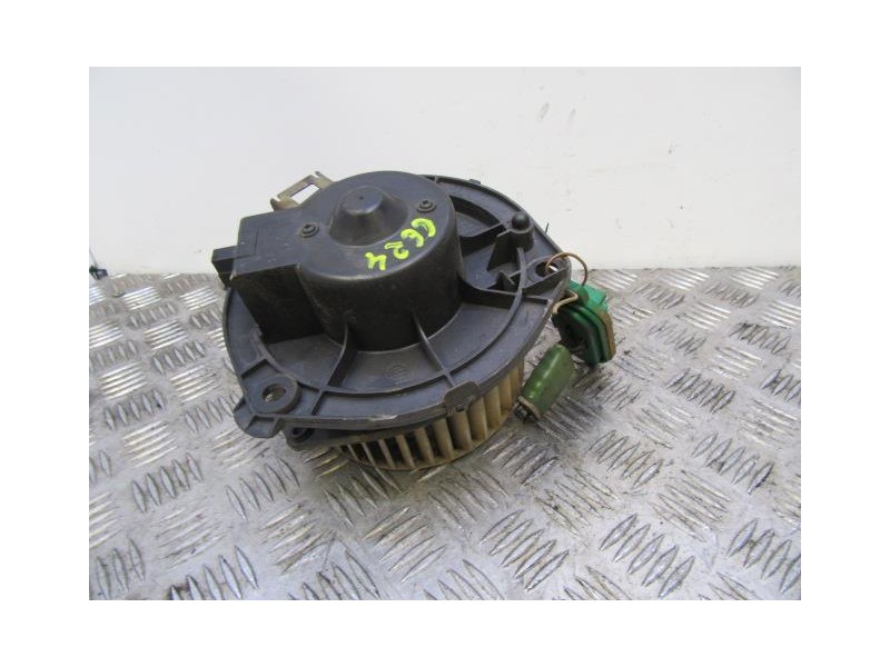 Recambio de motor calefaccion : iveco daily : 2.8 d 29l11 (106,05cv) [2001] para iveco daily 2.8 d 29l11 referencia OEM IAM CONR