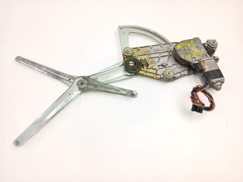 Recambio de elevalunas delantero derecho para volvo 760 (704, 764) 2.8 referencia OEM IAM 1380912  