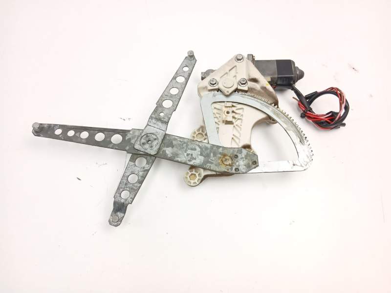 Recambio de elevalunas trasero izquierdo para volvo 760 (704, 764) 2.8 referencia OEM IAM 1334435  