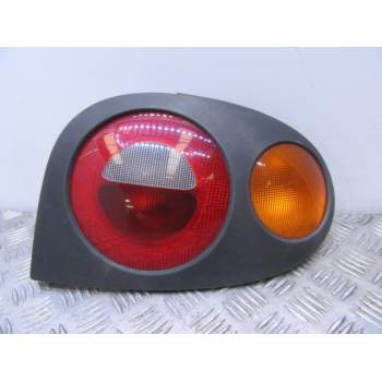 PILOTO TRASERO DERECHO 