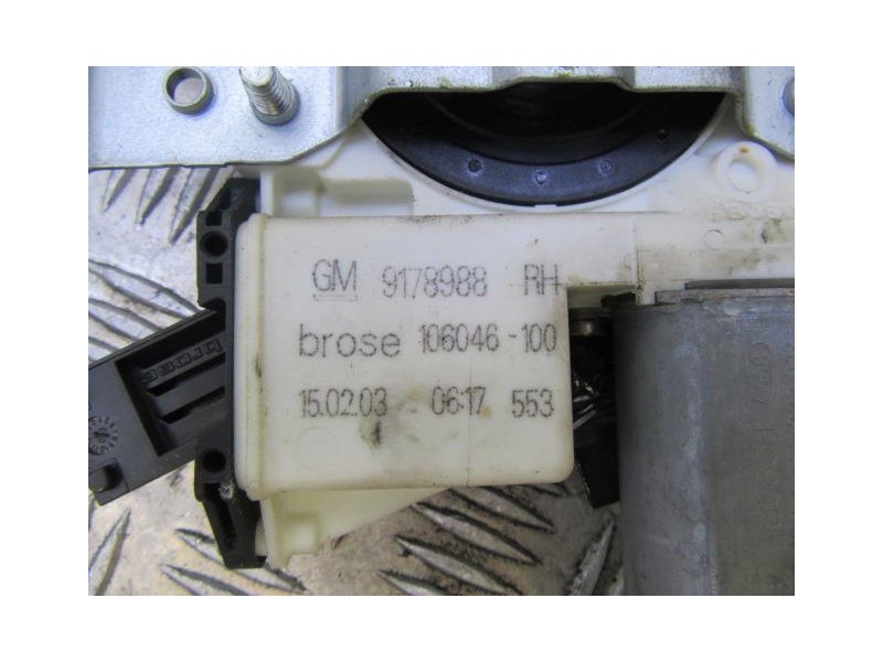 Recambio de elevalunas elec. del. dch. : opel vectra : 2.2 tdci (125,08cv) [2003] para opel vectra 2.2 tdci referencia OEM IAM C