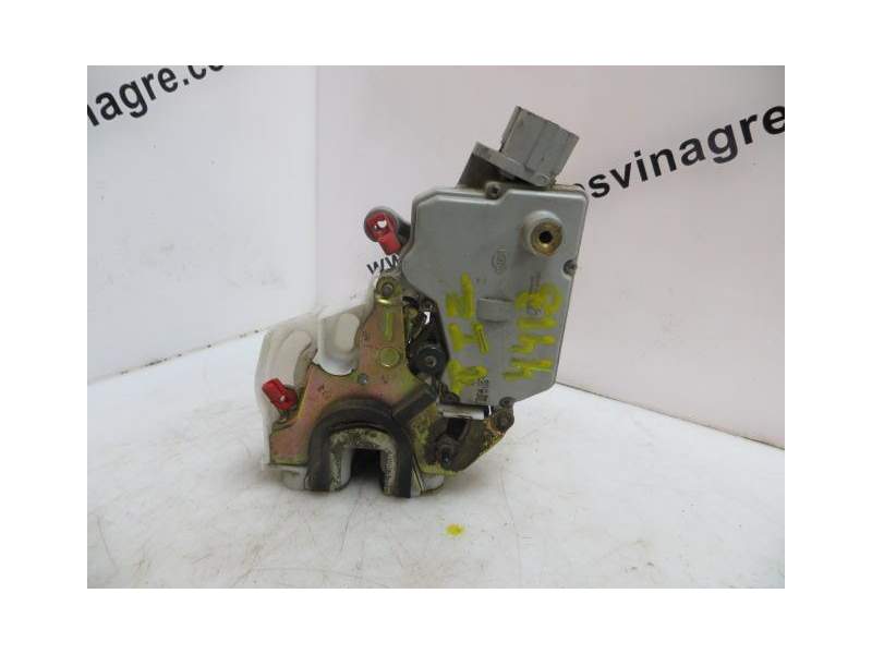 Recambio de cerradura puerta trasera izquierda para nissan primera 2.0 td -cd20turbo 5p referencia OEM IAM 825032F000  
