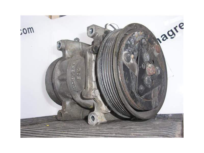 Recambio de compresor aire acondicionado para renault clio 1.9 dti (d/f9q782) referencia OEM IAM 7700111235 10203706162 