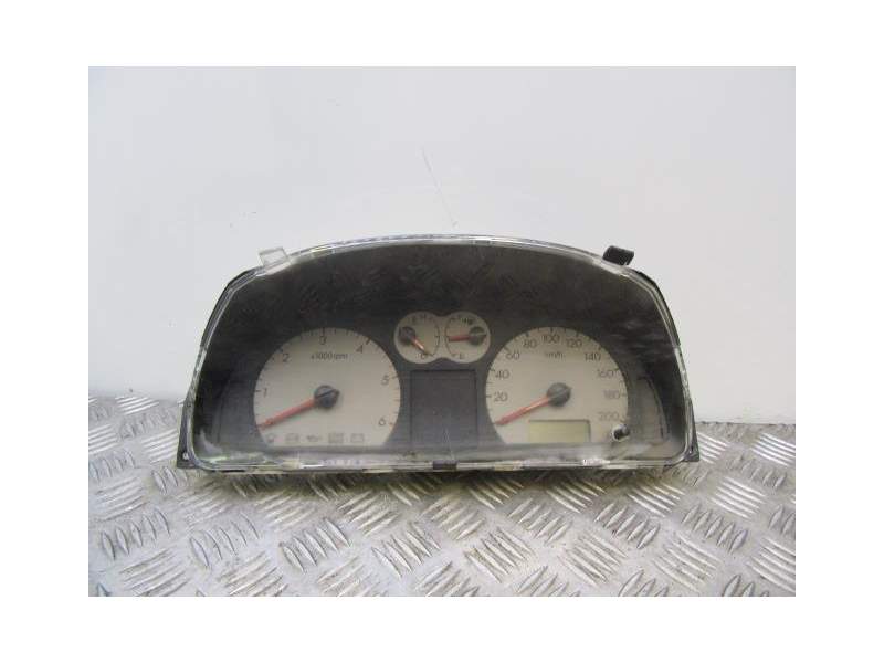 Recambio de cuadro instrumentos para hyundai terracan 2.9 crd referencia OEM IAM 94023H1340  