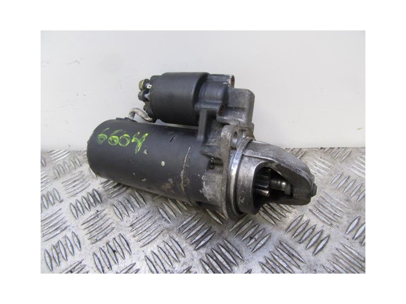 Recambio de motor arranque : bmw 735 : 3.4 g (210,74cv) [1990] para bmw  735 3.4 g referencia OEM IAM 0331303117617BOSCH  